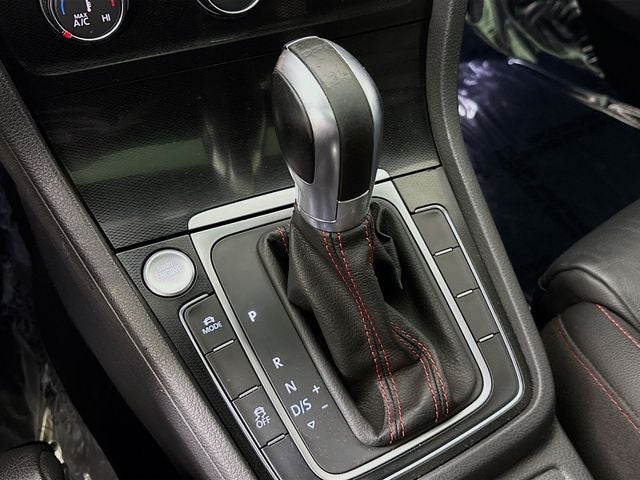 2017 Volkswagen Golf GTI SE