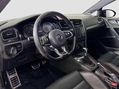 2017 Volkswagen Golf GTI SE