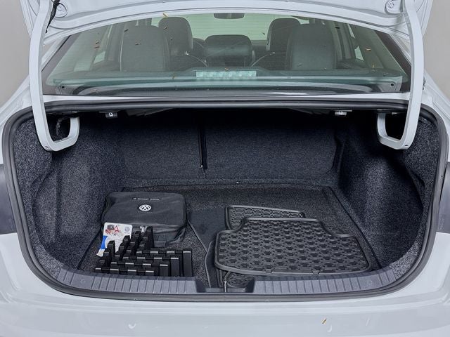 2019 Volkswagen Jetta SEL Premium