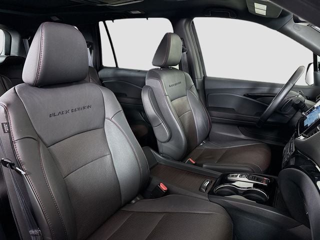 2022 Honda Pilot Black Edition