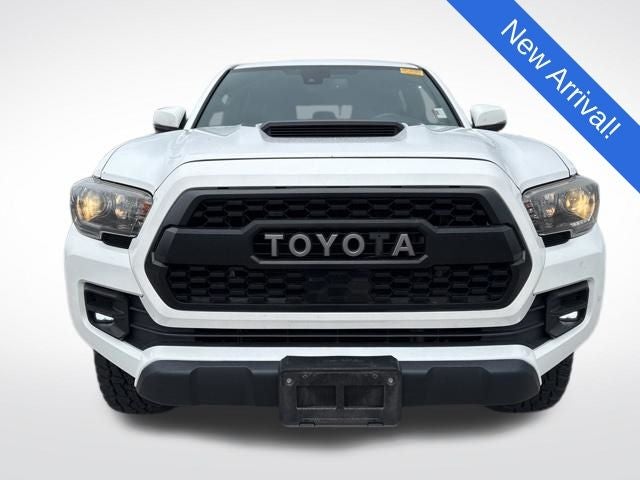 2018 Toyota Tacoma SR V6