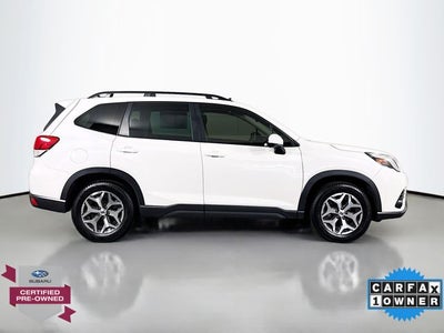 2022 Subaru Forester Premium