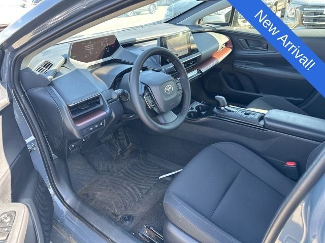 2025 Toyota Prius Plug-In Hybrid SE