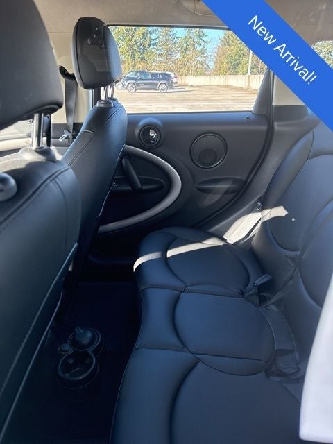 2015 MINI Cooper Countryman Base