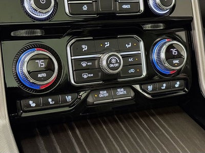 2022 GMC Yukon XL Denali