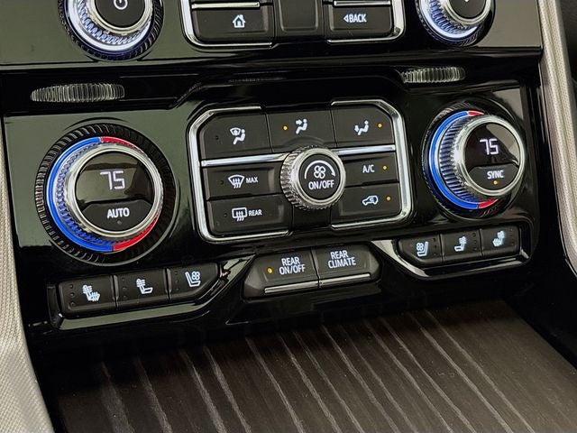 2022 GMC Yukon XL Denali