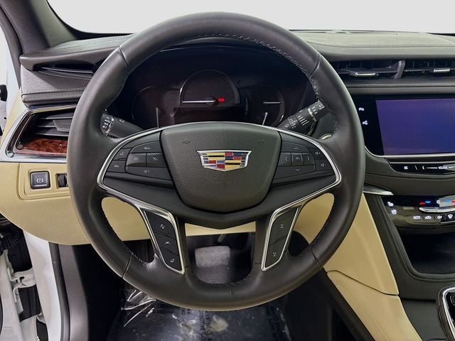 2017 Cadillac XT5 Premium Luxury