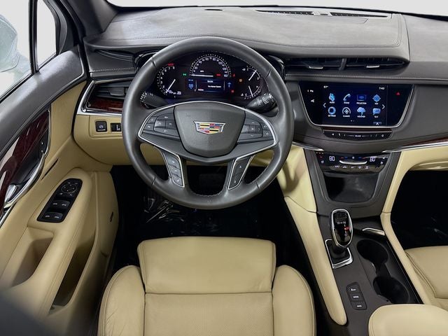 2017 Cadillac XT5 Premium Luxury