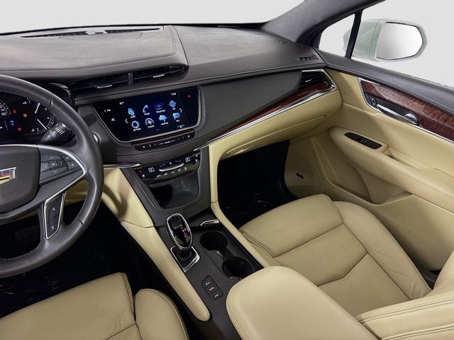 2017 Cadillac XT5 Premium Luxury