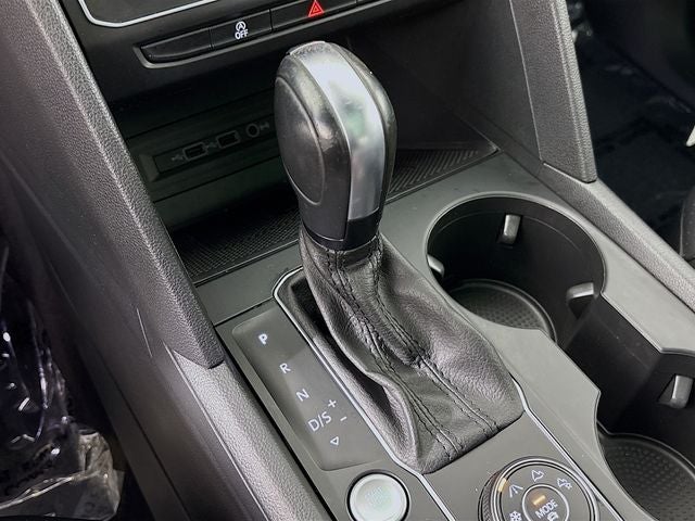 2020 Volkswagen Atlas Cross Sport 2.0T SE w/Technology 4Motion