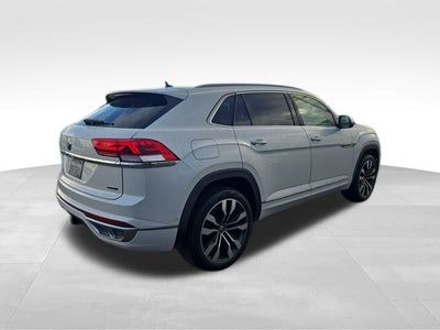 2022 Volkswagen Atlas Cross Sport 3.6L V6 SEL Premium R-Line
