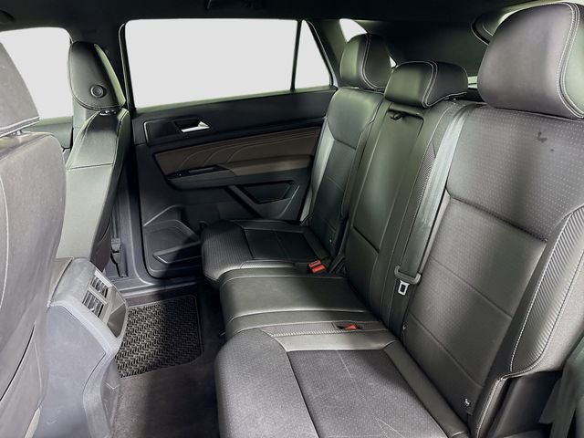 2023 Volkswagen Atlas Cross Sport 2.0T SE w/Technology