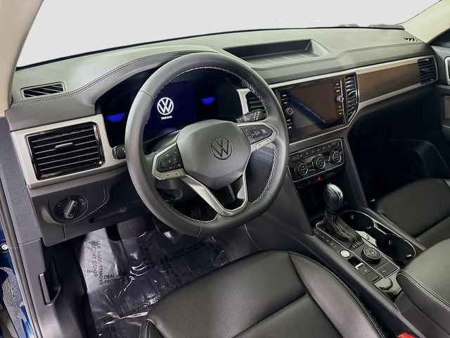 2022 Volkswagen Atlas 3.6L V6 SE w/Technology