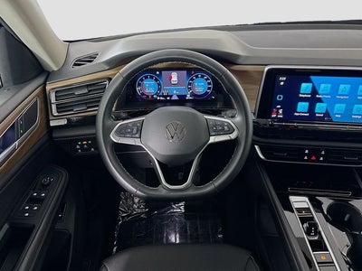 2024 Volkswagen Atlas 2.0T SE w/Technology