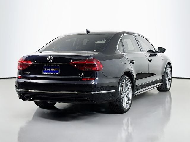 2017 Volkswagen Passat 1.8T R-Line