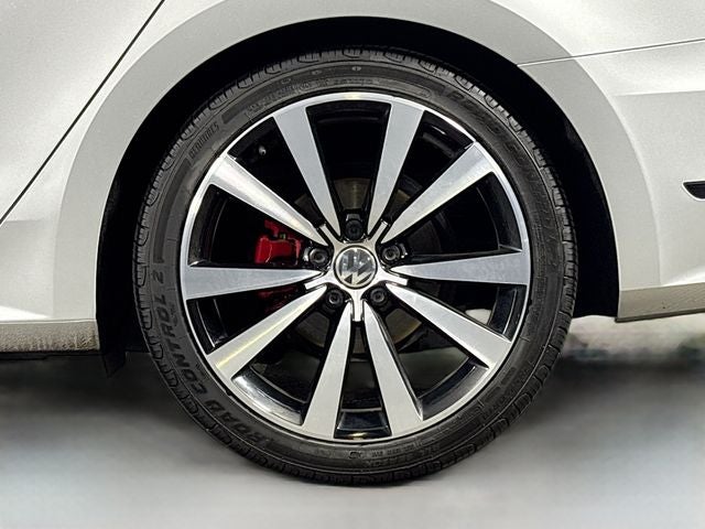 2018 Volkswagen Passat 3.6L V6 GT
