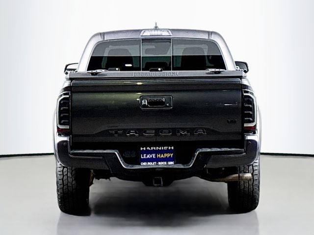 2022 Toyota Tacoma TRD Off-Road V6