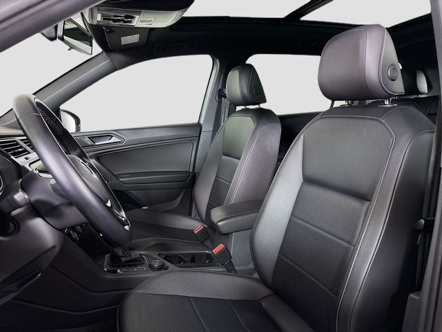 2021 Volkswagen Tiguan 2.0T SE R-Line Black