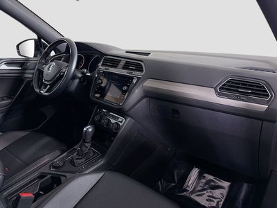 2021 Volkswagen Tiguan 2.0T SE R-Line Black