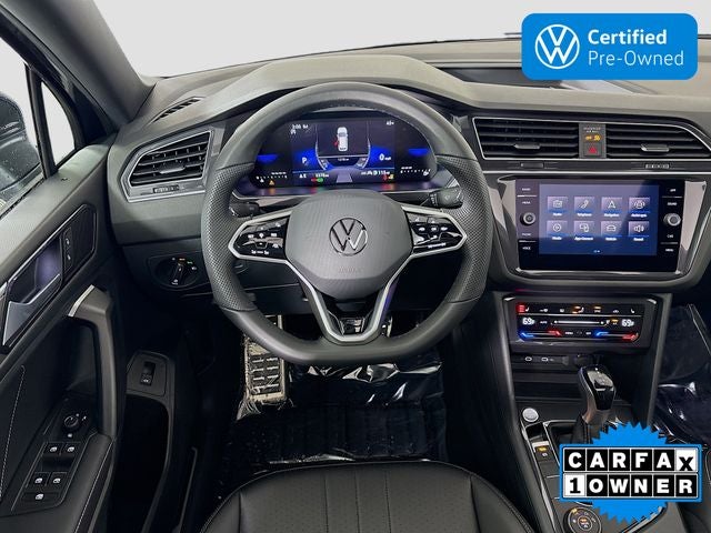 2024 Volkswagen Tiguan 2.0T SE R-Line Black