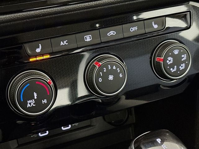 2025 Volkswagen Taos 1.5T S