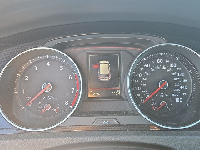 2017 Volkswagen Golf GTI Sport