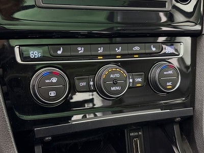 2015 Volkswagen Golf SportWagen SEL