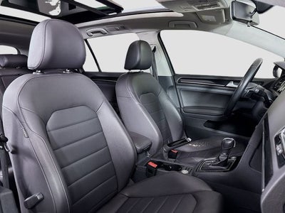 2015 Volkswagen Golf SportWagen SEL