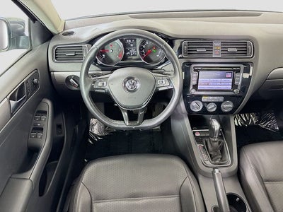 2015 Volkswagen Jetta 2.0L TDI SE w/Connectivity