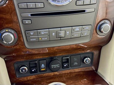 2016 INFINITI QX80 Base