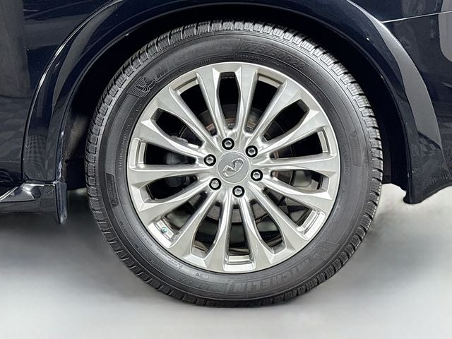 2016 INFINITI QX80 Base