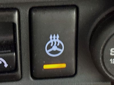 2016 INFINITI QX80 Base