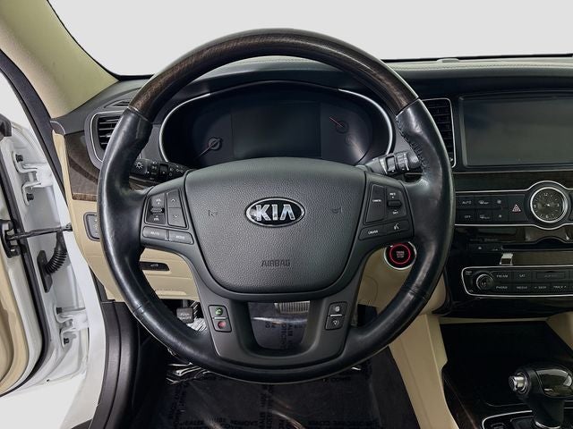 2016 Kia Cadenza Premium