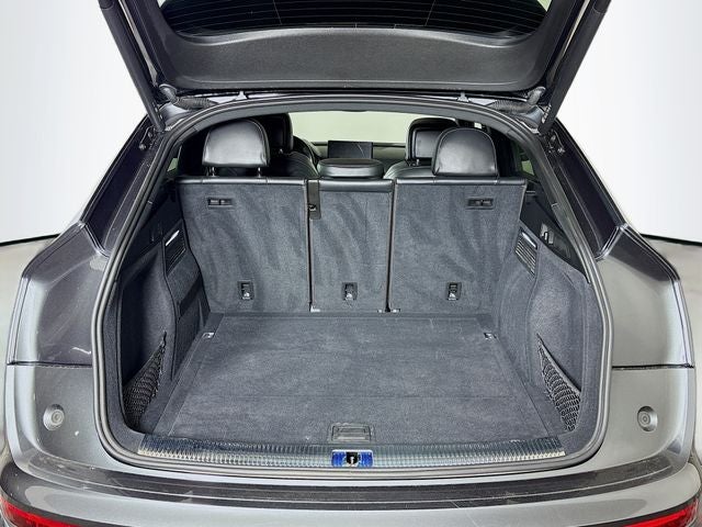 2023 Audi SQ5 Sportback Prestige quattro