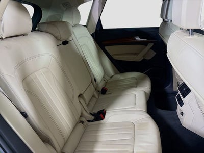 2022 Audi Q5 45 S line Premium quattro