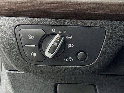 2023 Audi Q5 45 S line Premium quattro