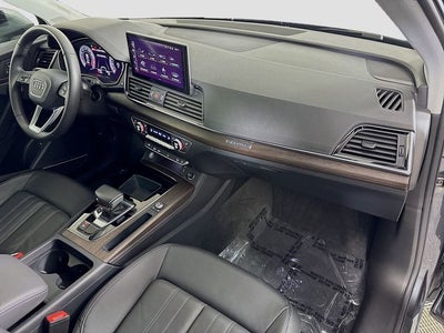 2023 Audi Q5 45 S line Premium quattro