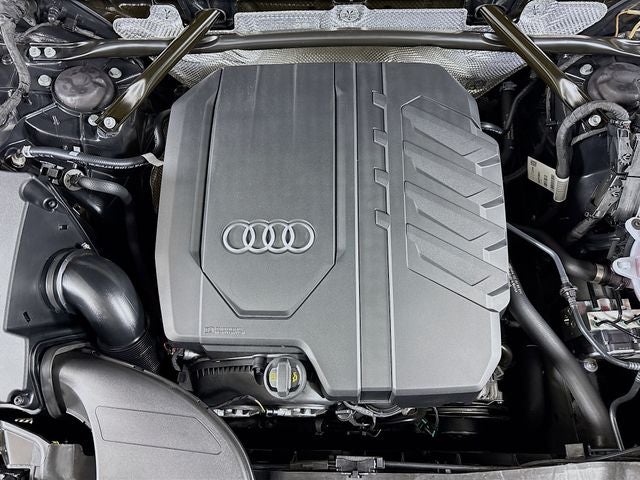 2023 Audi Q5 45 S line Premium quattro