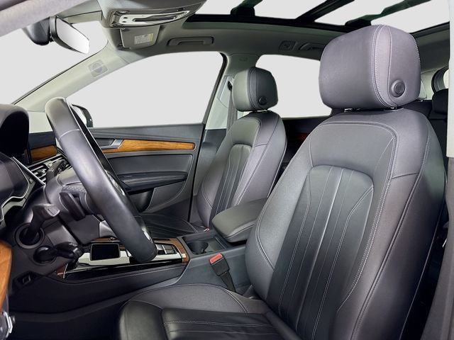 2023 Audi Q5 45 S line Premium Plus quattro