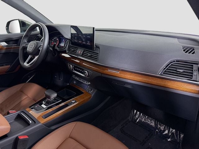 2022 Audi Q5 45 S line Premium quattro