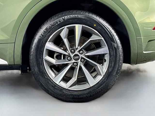 2022 Audi Q5 45 S line Premium quattro