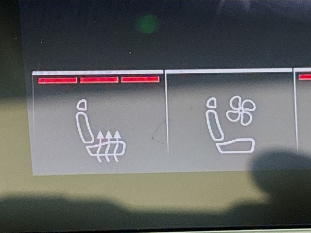 2023 Audi Q7 45 Premium Plus quattro