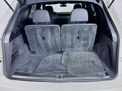 2023 Audi Q7 45 Premium Plus quattro