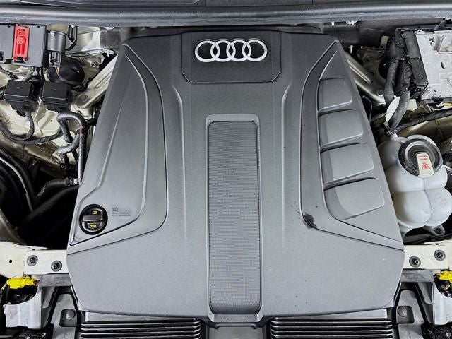2023 Audi Q7 45 Premium Plus quattro