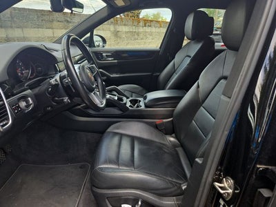 2020 Porsche Cayenne Base