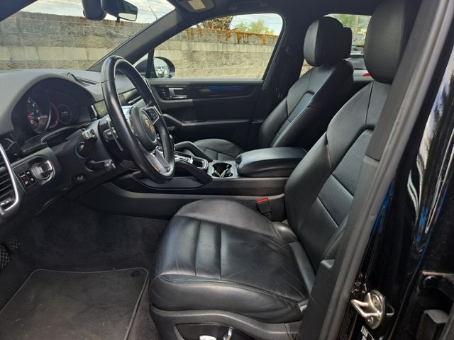 2020 Porsche Cayenne Base