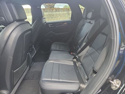 2020 Porsche Cayenne Base