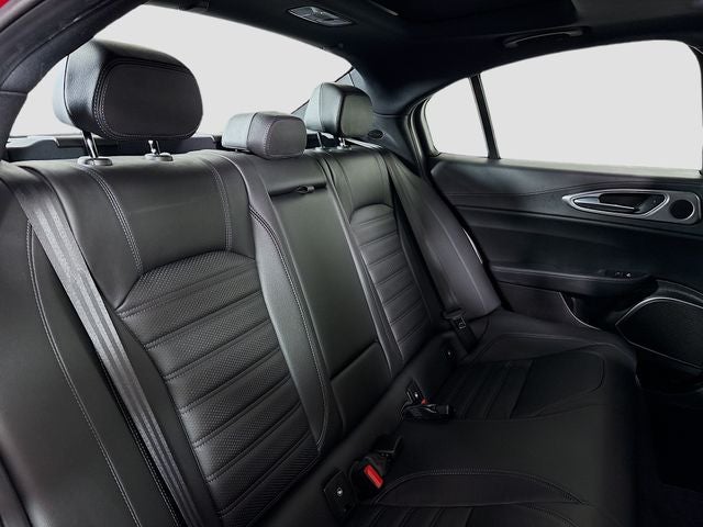 2022 Alfa Romeo Giulia Veloce