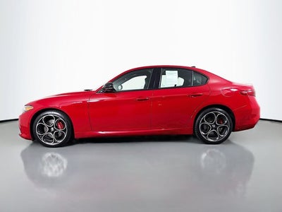 2022 Alfa Romeo Giulia Veloce