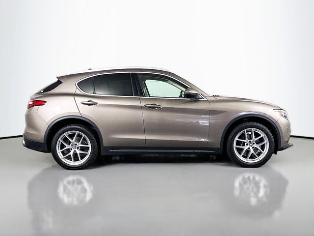 2019 Alfa Romeo Stelvio Ti